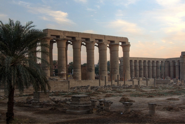 HDR3 - Luxor Temple