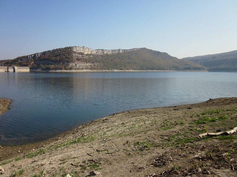 Nearby Reservoir